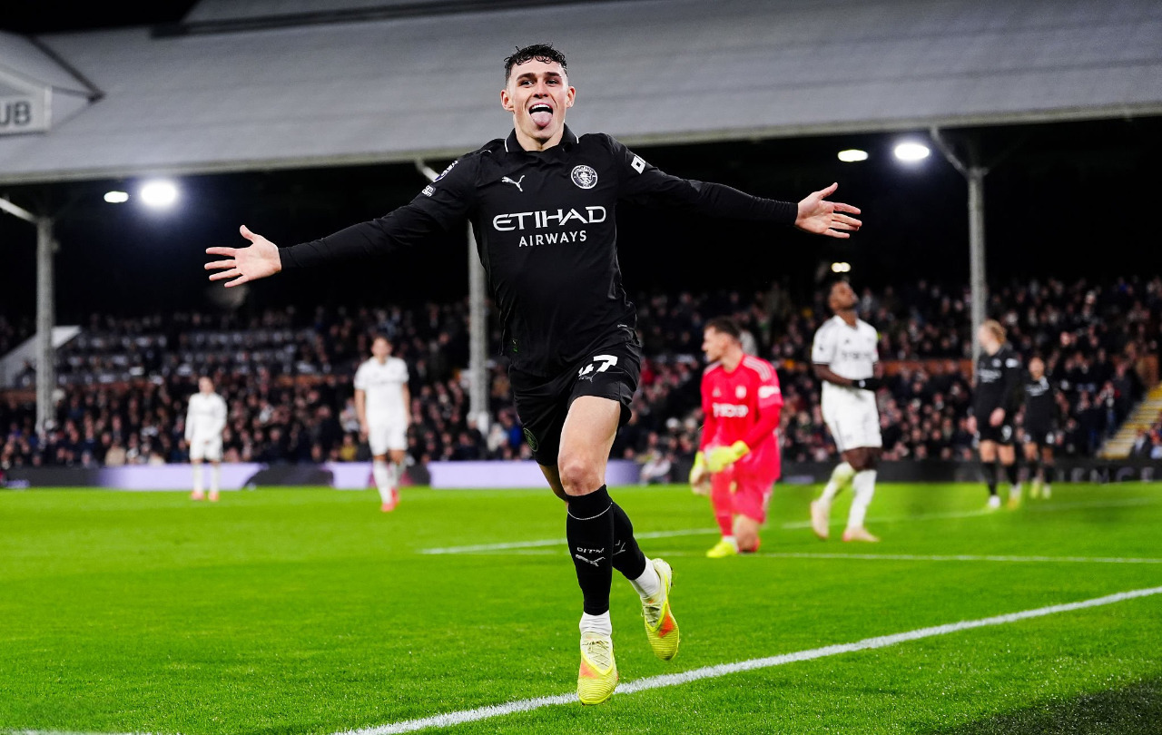 Foden lập cú đúp 2 trận liên tiếp