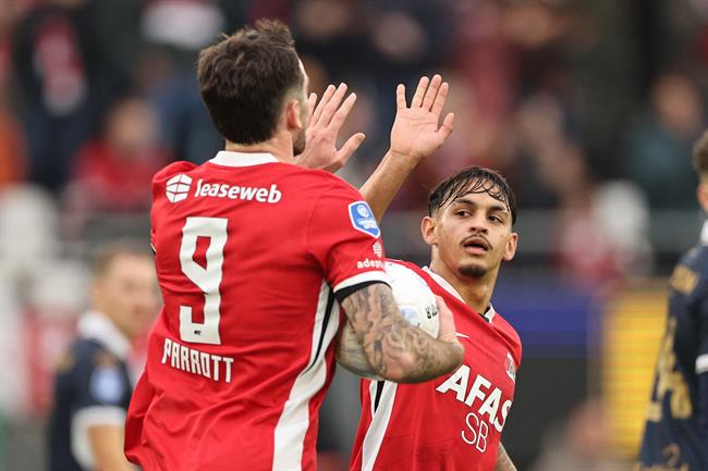 Nhận định Shelbourne vs Crystal Palace (03h00 ngày 1212) 3 điểm cho Đại bàng 2 Shelbourne ngụp lặn dưới đáy bảng