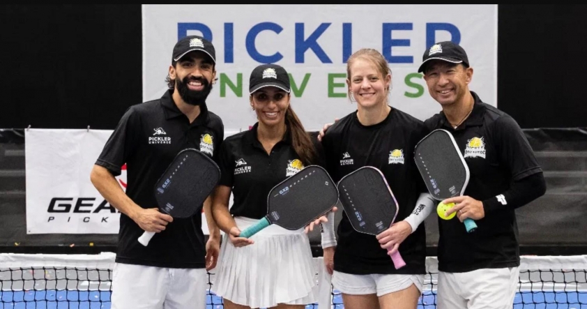 Các tay vợt Pickle Breakers trong trận pickleball marathon