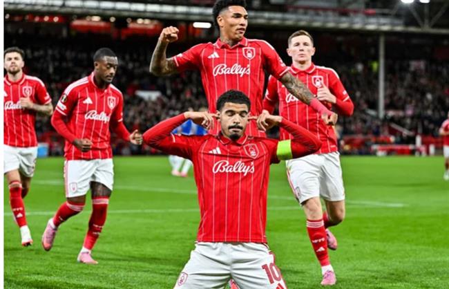 Nhận định Utrecht vs Nottingham (0h45 ngày 1212) Làm khó đội khách 1 Nottingham đang chơi tốt hơn dưới thời Dyche.