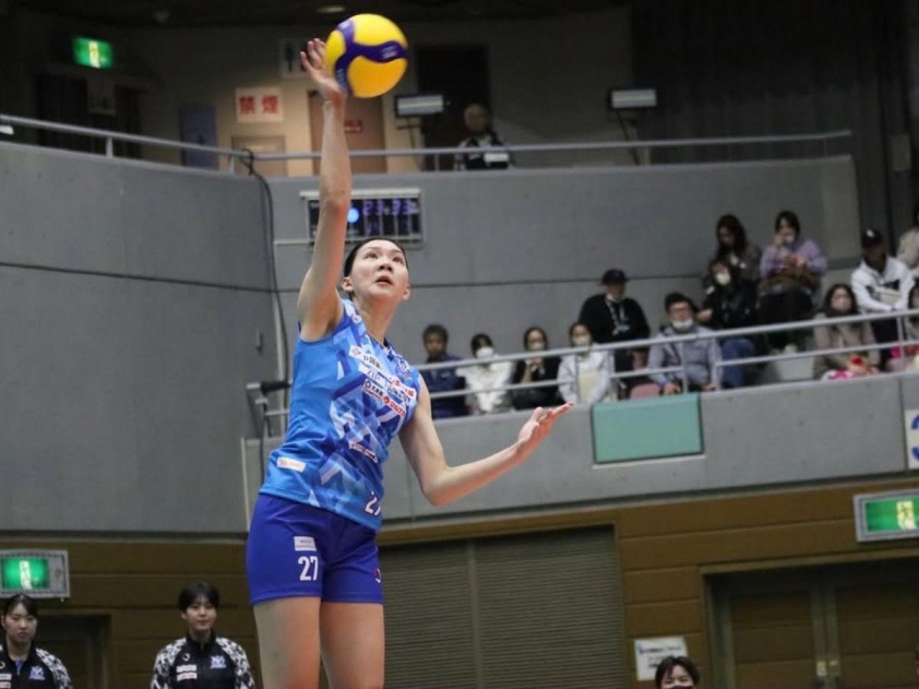 Phụ công Bích Thủy thi đấu cho Okayama Seagulls ở SV.League